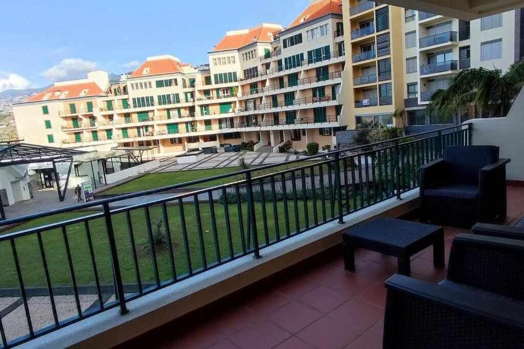 Seabreezebonimar Apartment Фуншал Екстериор снимка